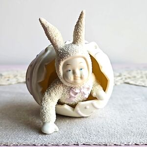 Dept 56 Snow Bunnies Figurine, Emerging from Egg